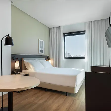 Alameda Centro, Affiliated By Melia