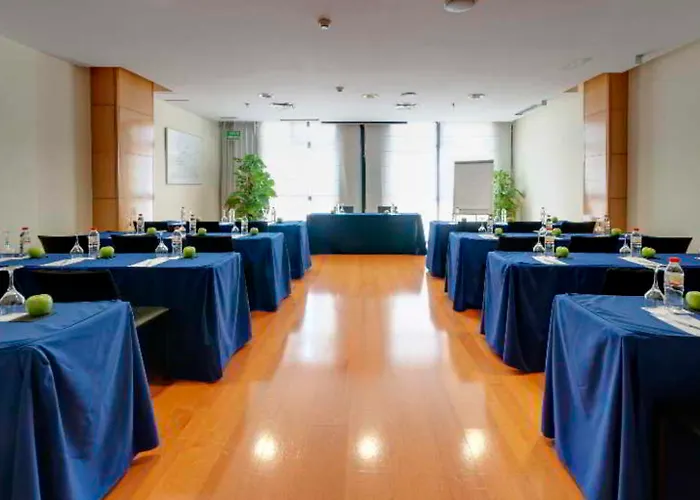 Alameda Centro Affiliated By Melia 4* Малага