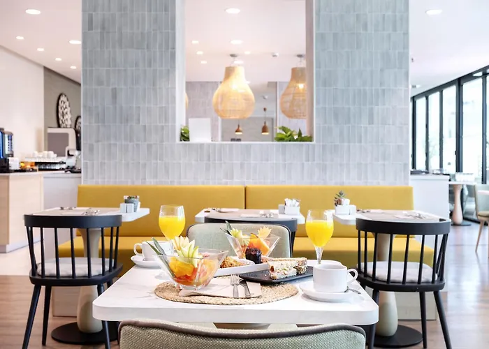 Отель Alameda Centro Affiliated By Melia