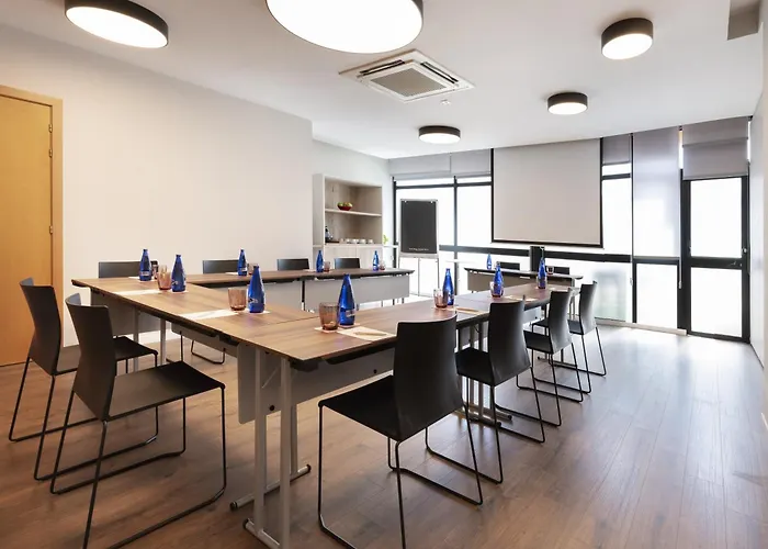 Alameda Centro Affiliated By Melia 4* Малага