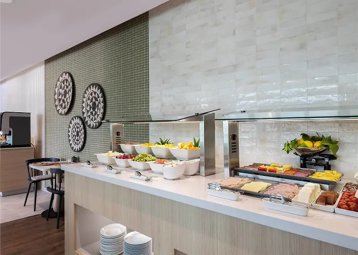 Alameda Centro Affiliated By Melia Отель Малага