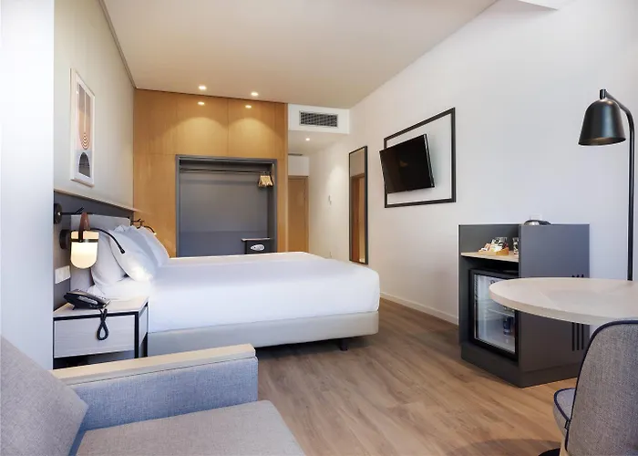 Alameda Centro Affiliated By Melia Отель 4*