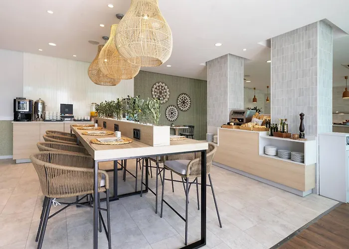 Alameda Centro Affiliated By Melia 4*