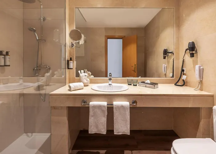 Alameda Centro Affiliated By Melia