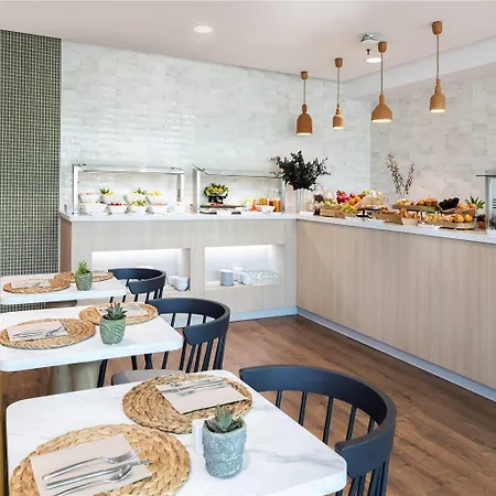 Alameda Centro Affiliated By Melia 4* Málaga