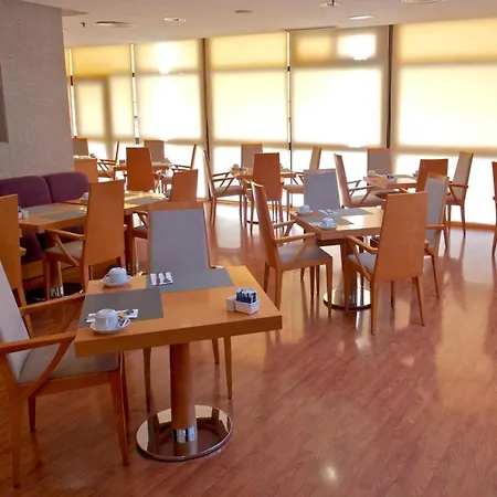 Alameda Centro Affiliated By Melia Малага