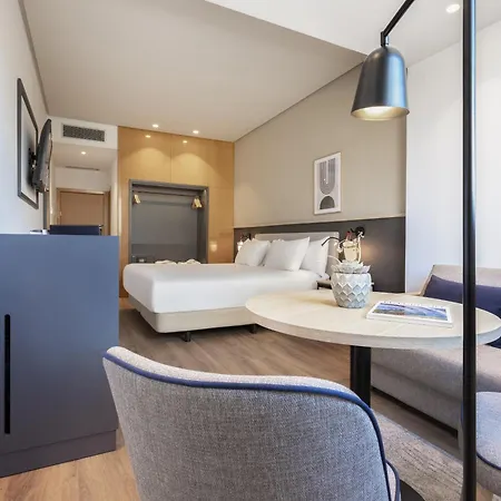 Alameda Centro Affiliated By Meliá Hotel 4*