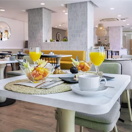 Alameda Centro Affiliated By Melia